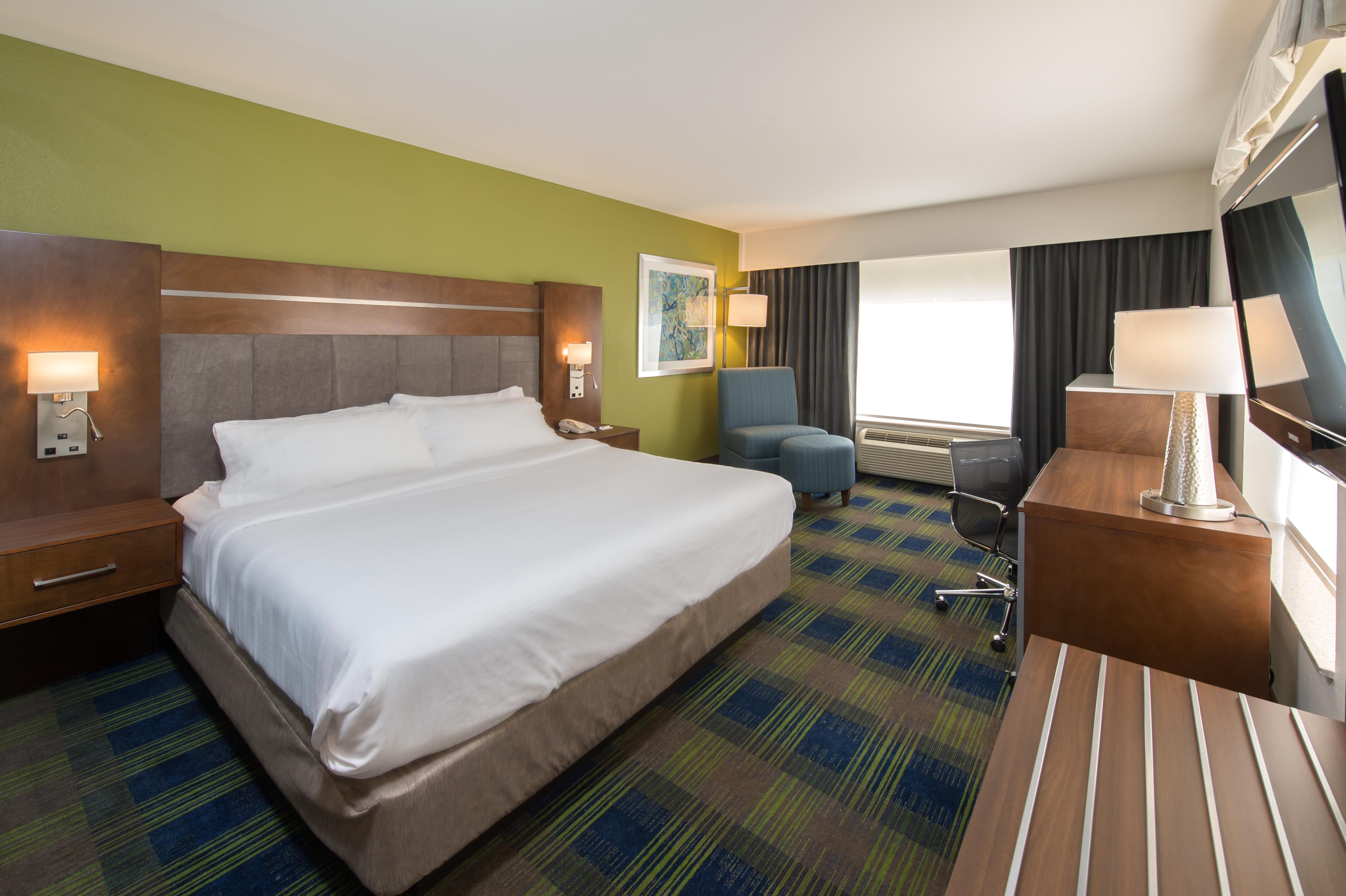 Holiday Inn Express Hotel & Suites Clifton Park By Ihg Exterior photo