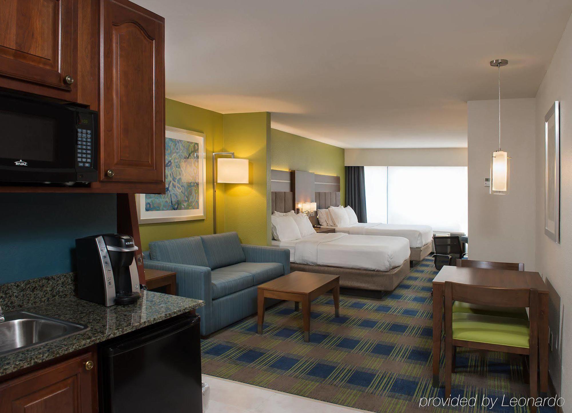 Holiday Inn Express Hotel & Suites Clifton Park By Ihg Exterior photo