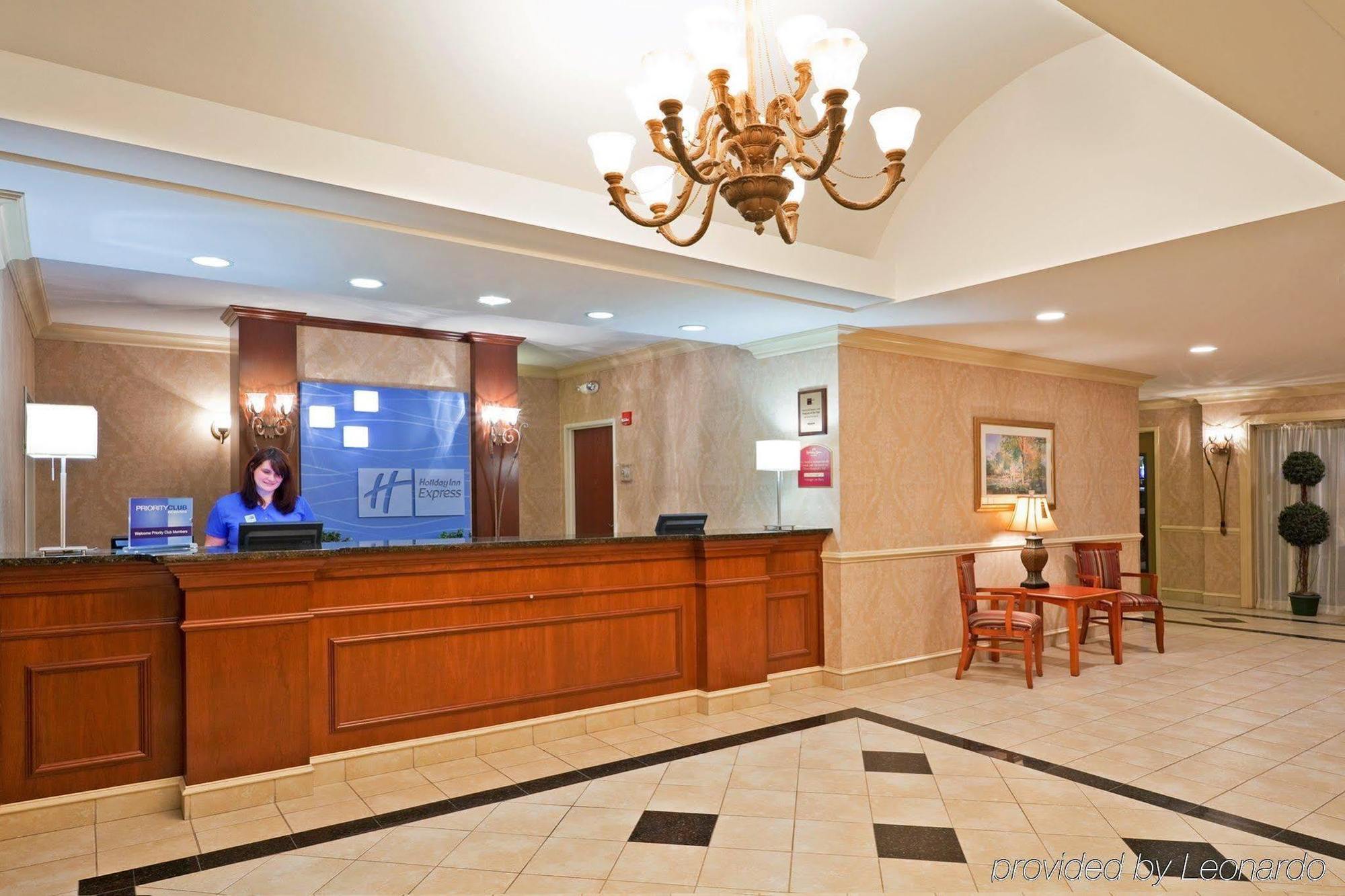 Holiday Inn Express Hotel & Suites Clifton Park By Ihg Exterior photo